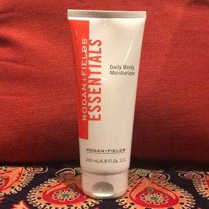 Rodan + Fields Essentials Daily Moisturizer